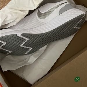 Brand new running Nikes